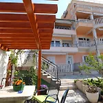 Flamingo Apartamento Makarska