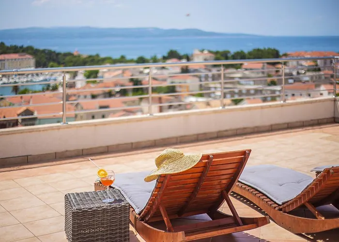 Flamingo Daire Makarska