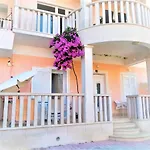 Flamingo * Makarska