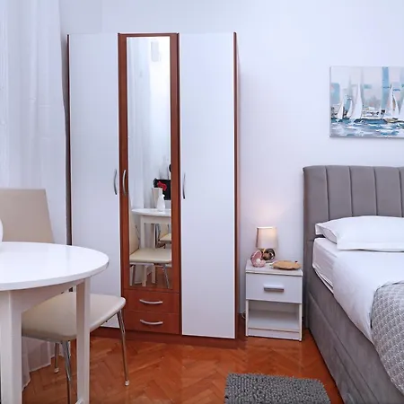 Flamingo Апартаменты *