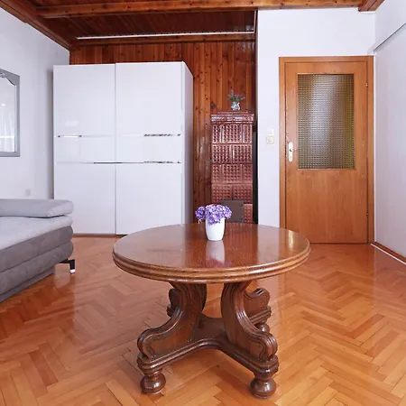 Flamingo Apartman *