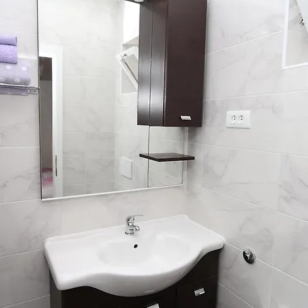 Flamingo Apartman Makarska