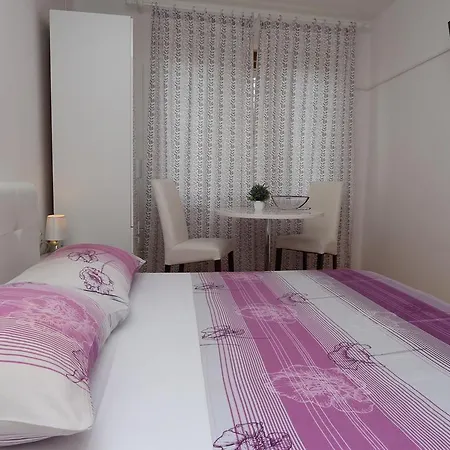 Flamingo Appartement Makarska