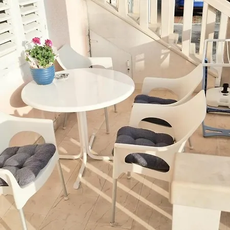 Flamingo * Makarská