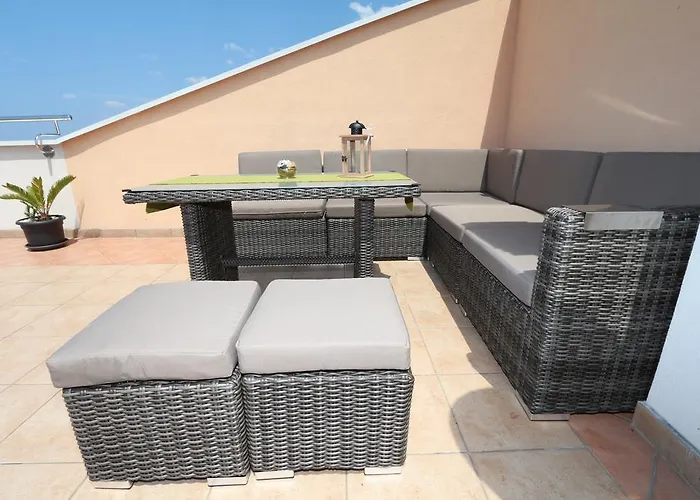 Flamingo * מאקרסקה